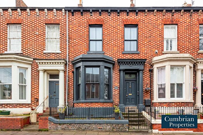 4 Bedroom Town House For Sale In Warwick Road, Carlisle, CA1