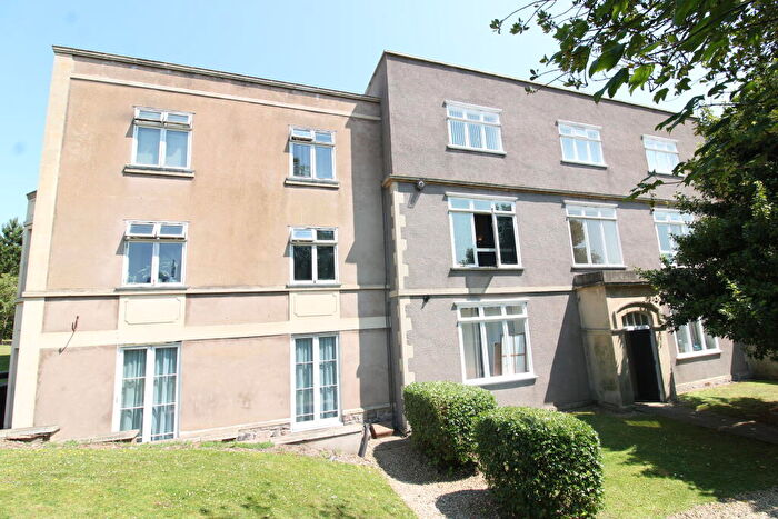 1 Bedroom Flat To Rent In Crosby Hall, Royal Crescent, BS23