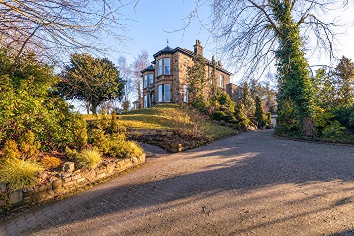 3 Bedroom Apartment For Sale In Sherbrooke Drive, Pollokshields, Glasgow, G41