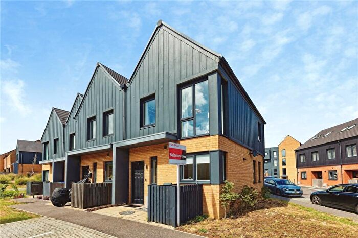 2 Bedroom End Of Terrace House For Sale In Venus Close, Milton Regis, Sittingbourne, Kent, ME10