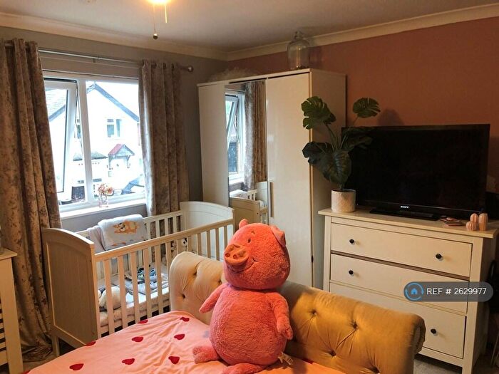 2 Bedroom Flat To Rent In Cattawade, Cattawade, Manningtree, CO11