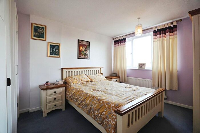 4 Bedroom Detached House For Sale In Glenridding, York, YO24