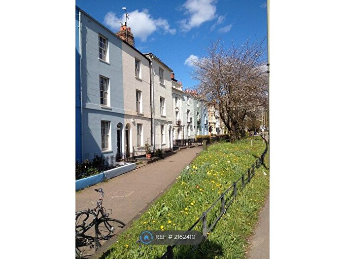 3 Bedroom Terraced House To Rent In London Place, Oxford, OX4