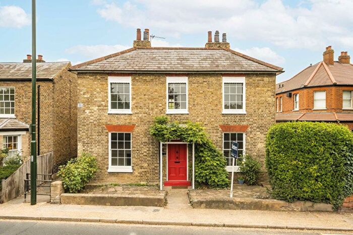 4 Bedroom Property To Rent In Petersham Road, Petersham, TW10