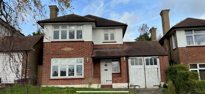 3 Bedroom Detached House To Rent In East Hill, Wembley, HA9