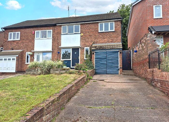 3 Bedroom Semi-Detached House To Rent In Mere Road, Erdington, Birmingham, B23