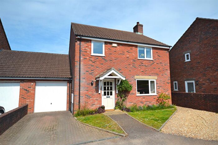 4 Bedroom Link Detached House For Sale In Knighton Lane, West Knighton, Dorchester, DT2