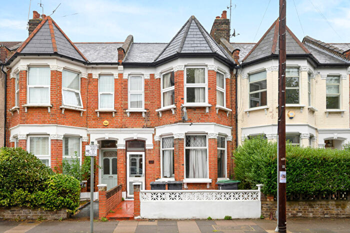 4 Bedroom Terraced House To Rent In Langham Road, London, N15