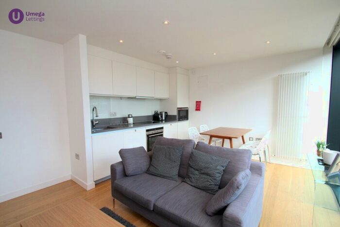 1 Bedroom Flat To Rent In Simpson Loan, Quartermile, Edinburgh, EH3