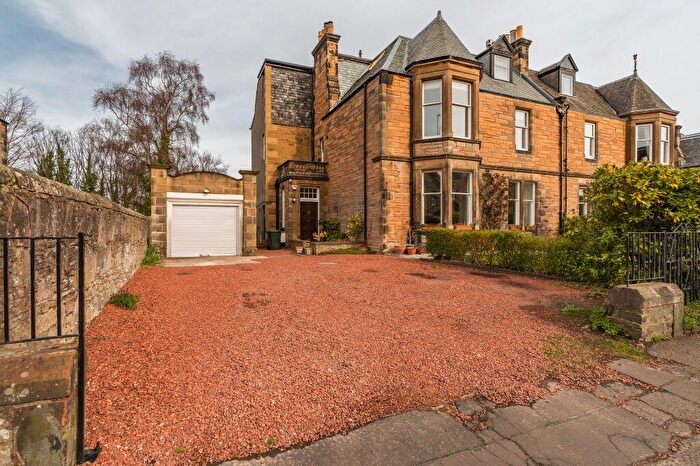 2 Bedroom Flat For Sale In F Cluny Gardens, Edinburgh, EH10