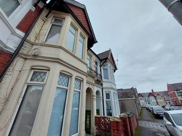 4 Bedroom Property To Rent In Heathfield Place, Cardiff, CF14