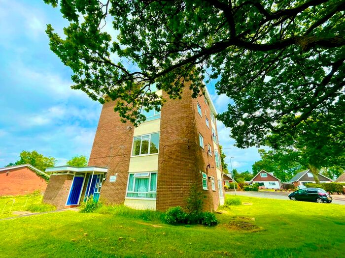 2 Bedroom To Rent In Croesyceiliog, Cwmbran NP44