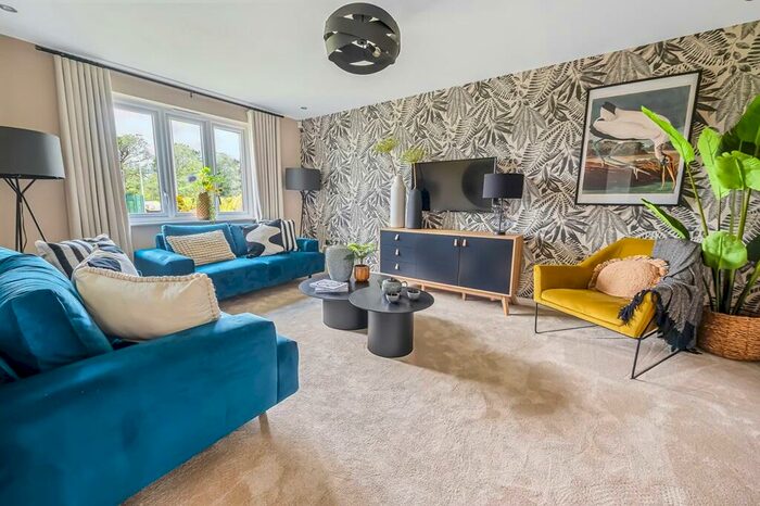 4 Bedroom Detached House For Sale In Meikle Earnock Road, Hamilton, South Lanarkshire, ML3