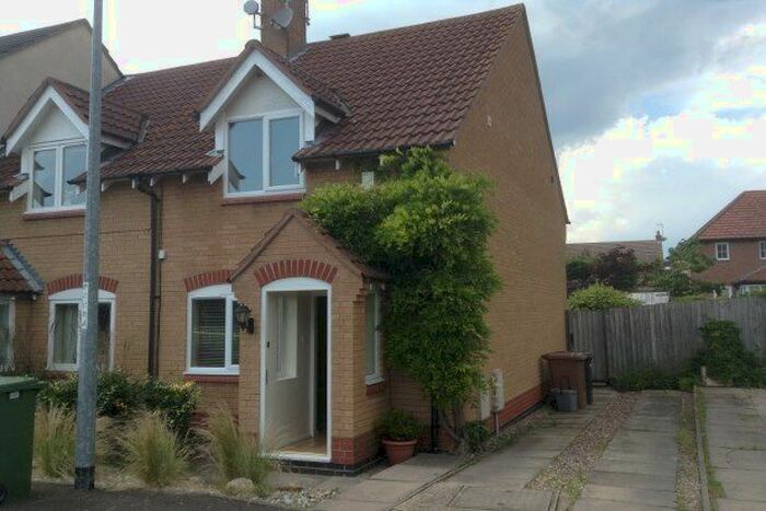 2 Bedroom Property To Rent In Botolph Green, Peterborough, PE2