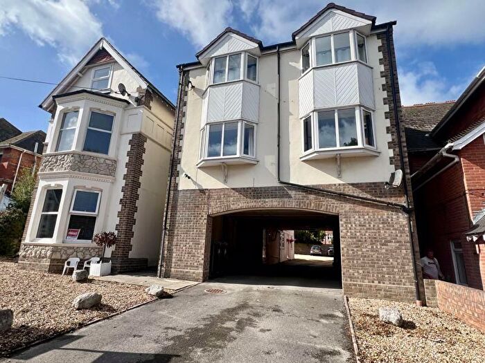 1 Bedroom Flat For Sale In Glendinning Avenue, Weymouth, DT4