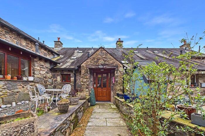 4 Bedroom Barn Conversion For Sale In Firbank, Houseman Tenement Farm, Burneside, Kendal, LA8