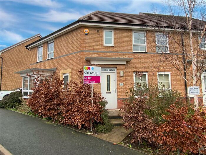 3 Bedroom House To Rent In Westcott Road, Kidderminster, DY10