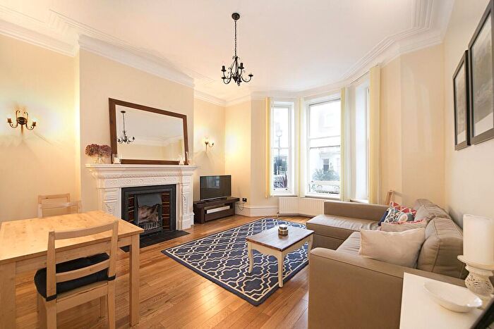 2 Bedroom Flat To Rent In Belgrave Mansions, Belgrave Gardens, NW8
