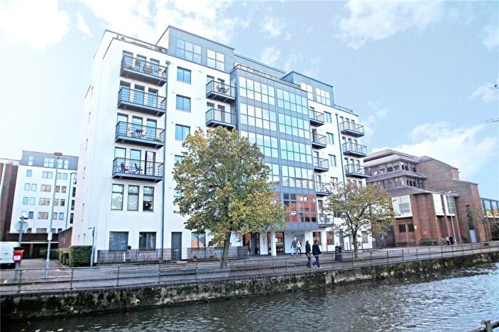 1 Bedroom Penthouse To Rent In Queens Wharf, Queens Road, Reading, Berkshire, RG1