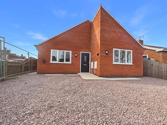 2 Bedroom Detached Bungalow For Sale In Silver Street, March, PE15
