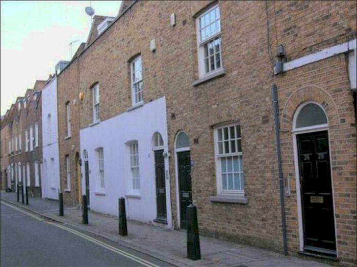 2 Bedroom Flat To Rent In Boston Place, Marylebone, NW1