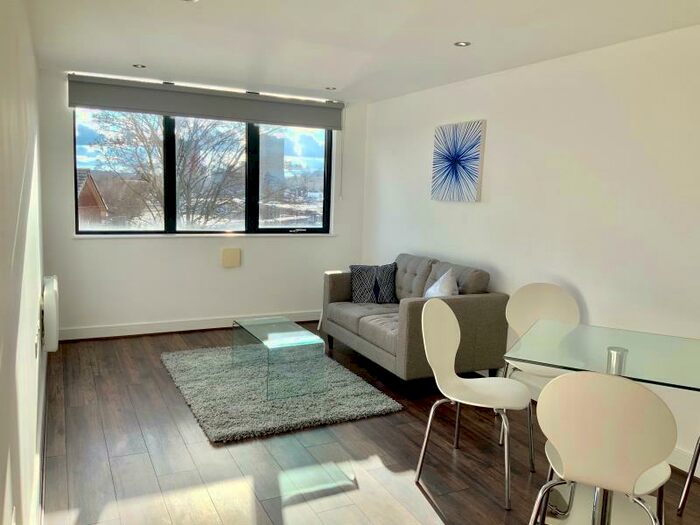 2 Bedroom Apartment To Rent In Madison House, Wrentham Street, Birmingham, B5