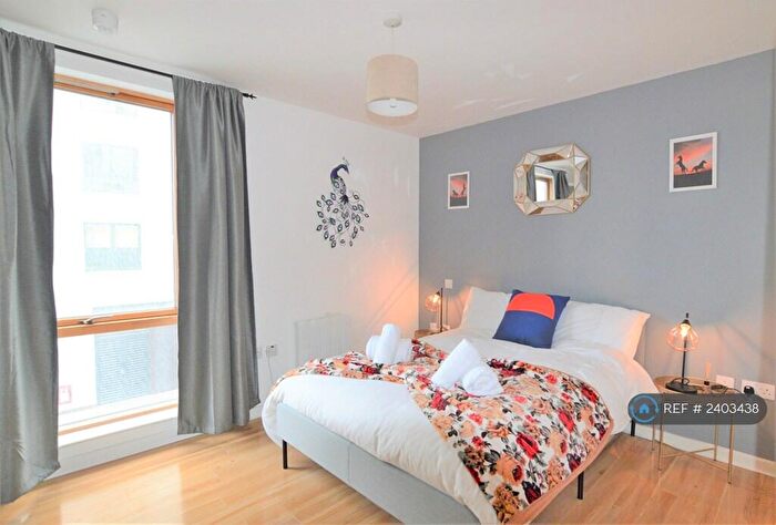 1 Bedroom Flat To Rent In Chatham Place, Reading, RG1