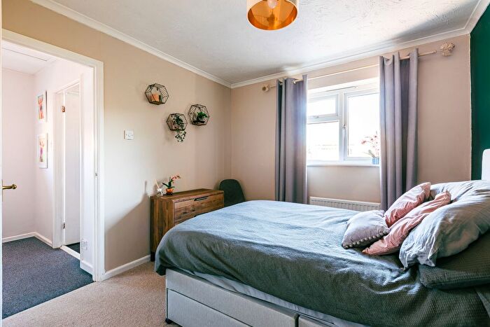 1 Bedroom End Terrace House For Sale In Montrose Drive, Warmley, BS30