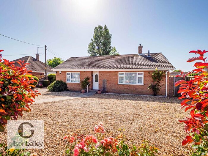 2 Bedroom Detached Bungalow For Sale In Vera Road, Rackheath, NR13