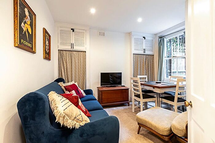 1 Bedroom Flat To Rent In A A Hugo Road, London, N19