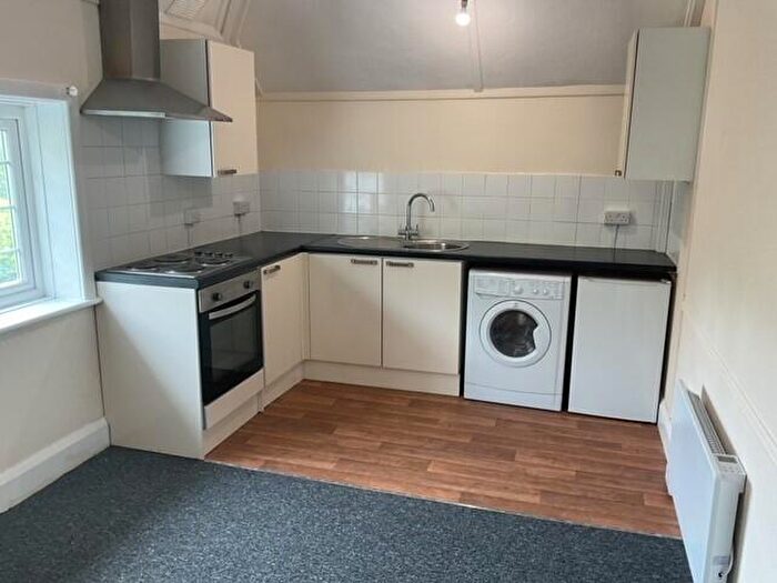 1 Bedroom Flat To Rent In Nettlestone Green, PO34