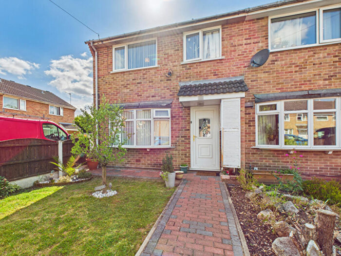 3 Bedroom End Of Terrace House For Sale In Underhill Close, Sunnyhill, DE23