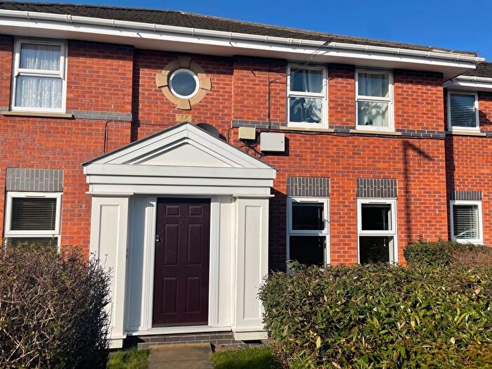 2 Bedroom Flat To Rent In Audby Court, Wetherby, West Yorkshire, LS22