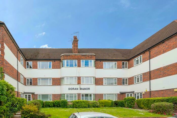2 Bedroom Apartment To Rent In Great North Road, East Finchley, N2