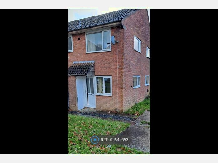 1 Bedroom Semi-Detached House To Rent In Lon Carreg Bica, Birchgrove, Swansea, SA7