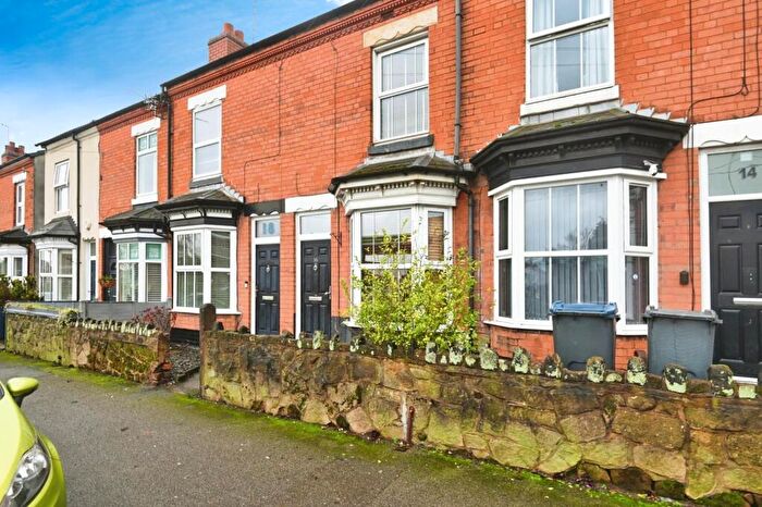 2 Bedroom Terraced House For Sale In Penns Lane, Sutton Coldfield, B72