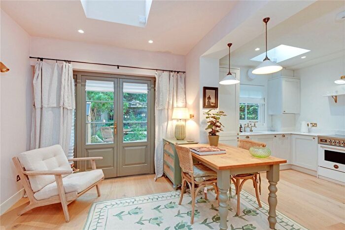 1 Bedroom Flat To Rent In Sutherland Avenue, Maida Vale, London, W9