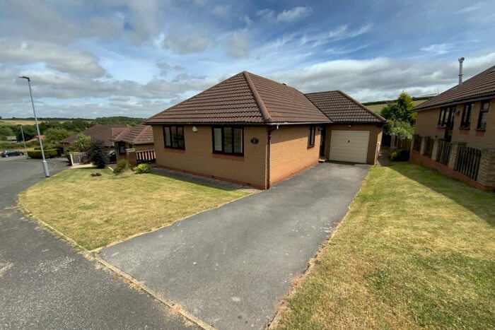 3 Bedroom Bungalow For Sale In Peck Mill View, Kiveton Park Station, Sheffield, S26