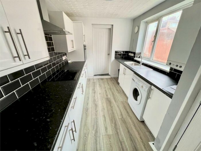 2 Bedroom Cottage To Rent In St Marks Road, Sunderland, SR4
