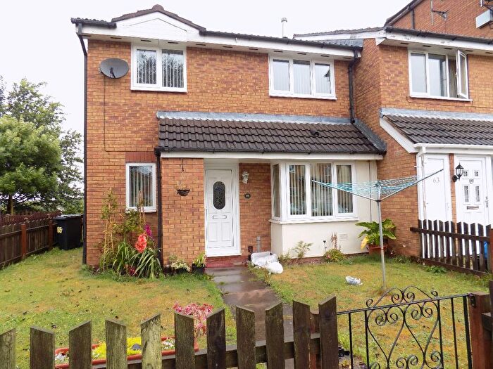 2 Bedroom Semi-Detached House To Rent In Dadford View, Brierley Hill, DY5