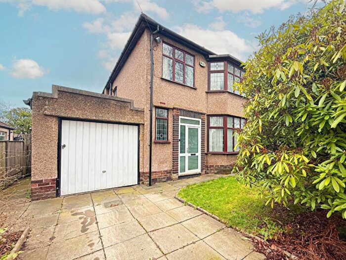 3 Bedroom Detached House For Sale In Dunbabin Road, Liverpool, L16
