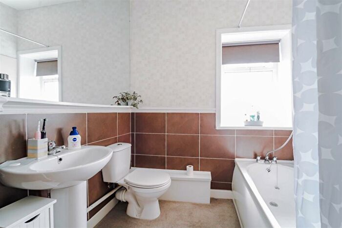 3 Bedroom Terraced House For Sale In Manchester Road, Accrington, BB5
