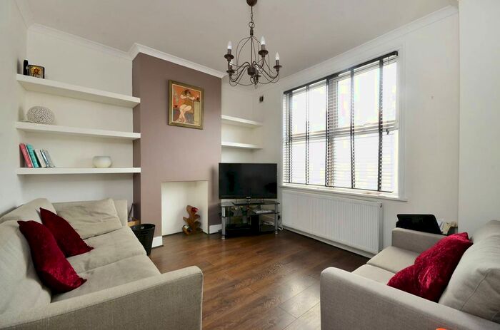 3 Bedroom Terraced House To Rent In Merton Road, Southfields, London, SW18