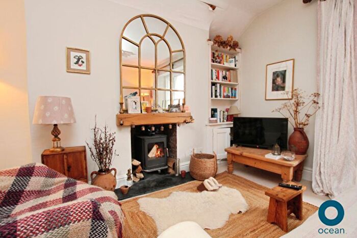 2 Bedroom Flat To Rent In Hampton Park - Redland, BS6