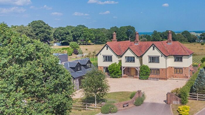 5 Bedroom Detached House For Sale In Old Odiham Road, Alton, Hampshire, GU34