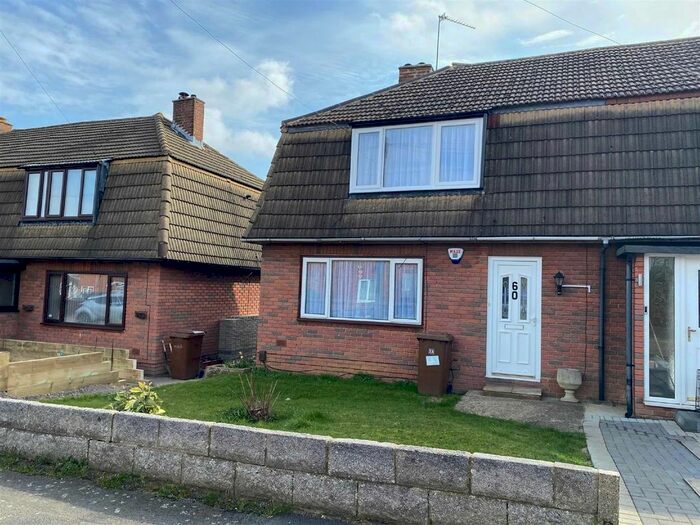 3 Bedroom Semi-Detached House To Rent In Trevale Road, Rochester, ME1