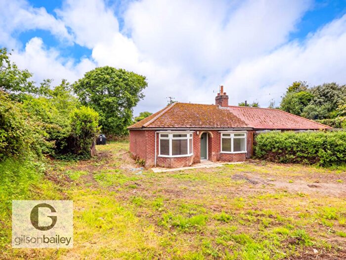 2 Bedroom Semi-Detached Bungalow To Rent In Church Road, Hassingham, Norwich, NR13