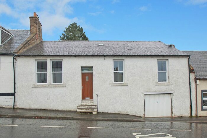 3 Bedroom Cottage For Sale In Mill Street, Ochiltree KA18