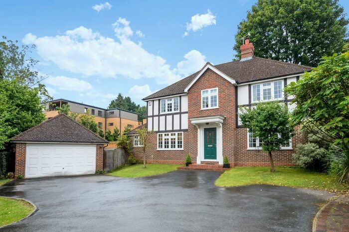 5 Bedroom Detached House To Rent In Cumnor Hill, Oxford, OX2