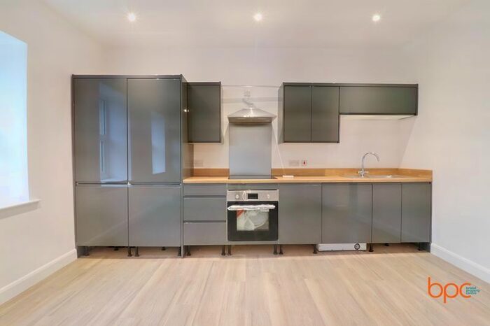 2 Bedroom Flat To Rent In B, Coronation Road, Southville, BS3